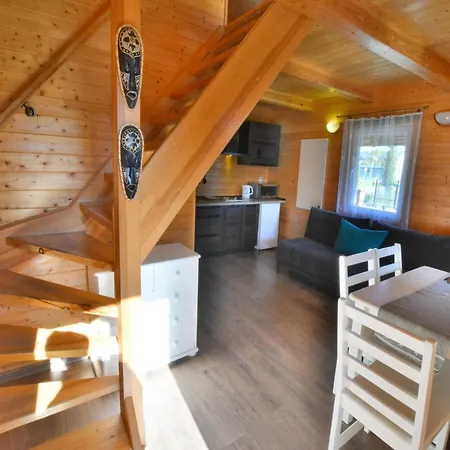 Feriehus Two-storey In Ustronie